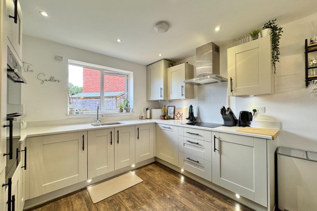 House in Whiteley - More