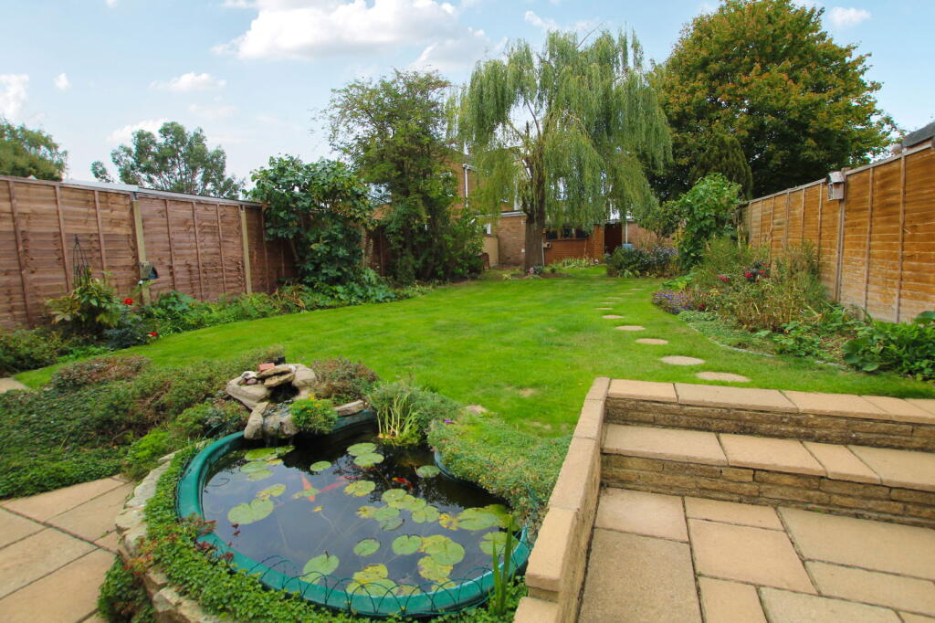 High Street, Blunham, Bedford, MK44 3NN photo 2
