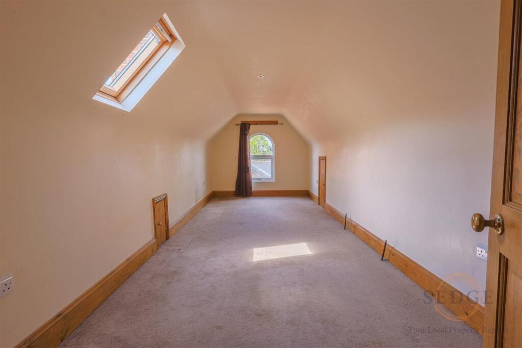 House in Spalding - More