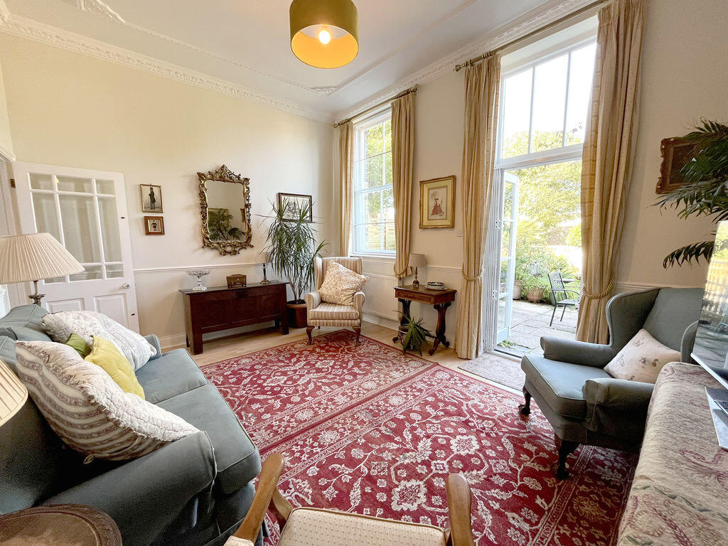 House in Canterbury - View 2