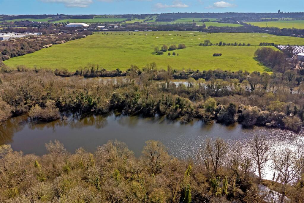 Additional image 19 of St. Annes Road, London Colney, St. Albans