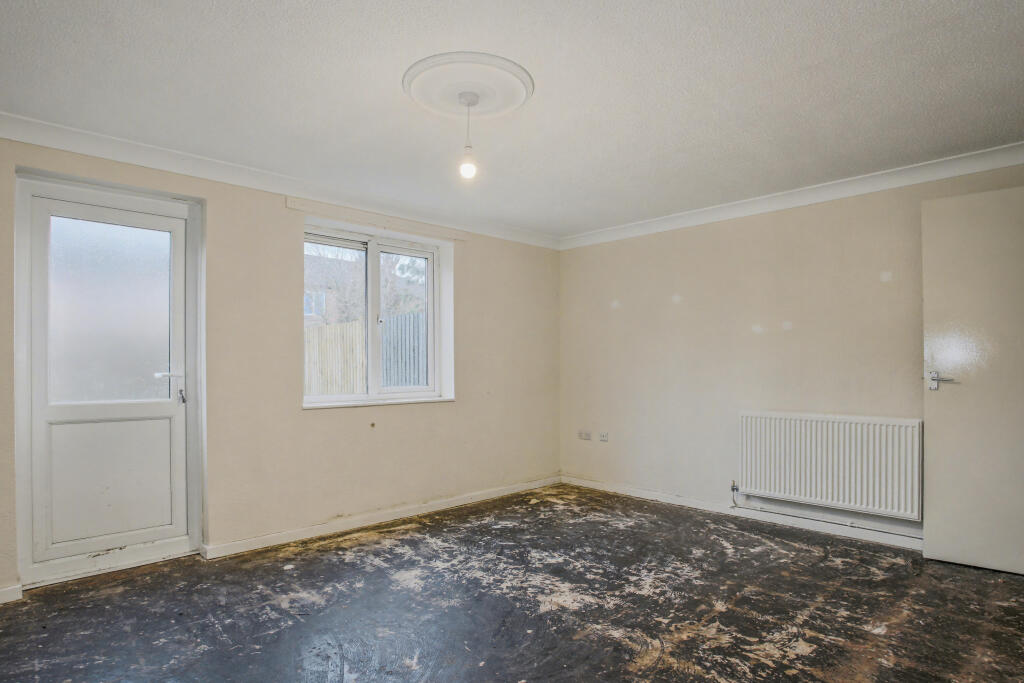 Apartment in Preston - More