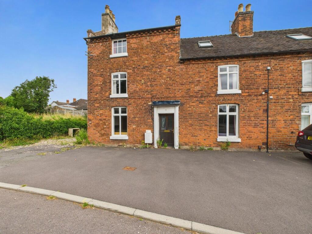 4-bed terraced on 8 Chetwynd Road, Newport, £299,950