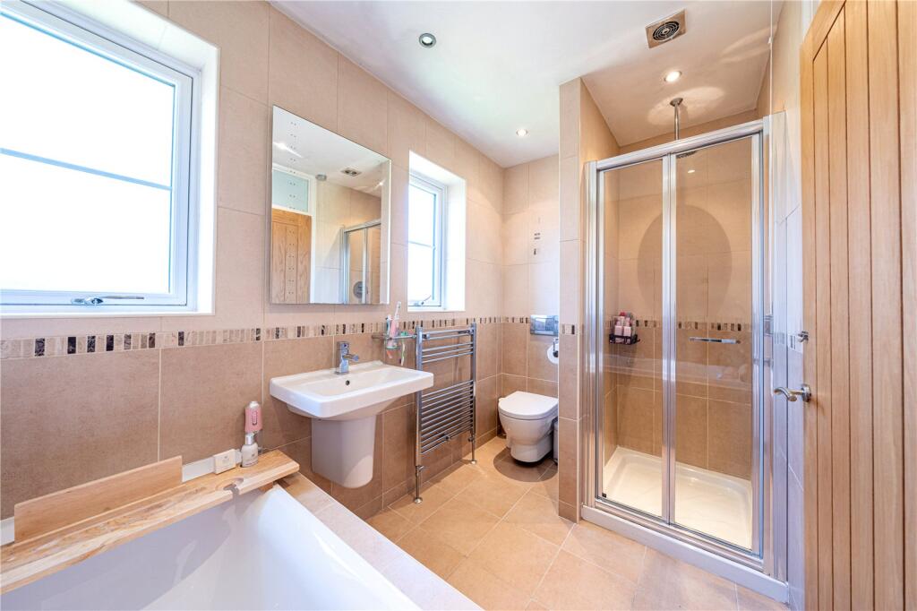 Additional image 37 of Carnoustie, Tamworth, Staffordshire, B77