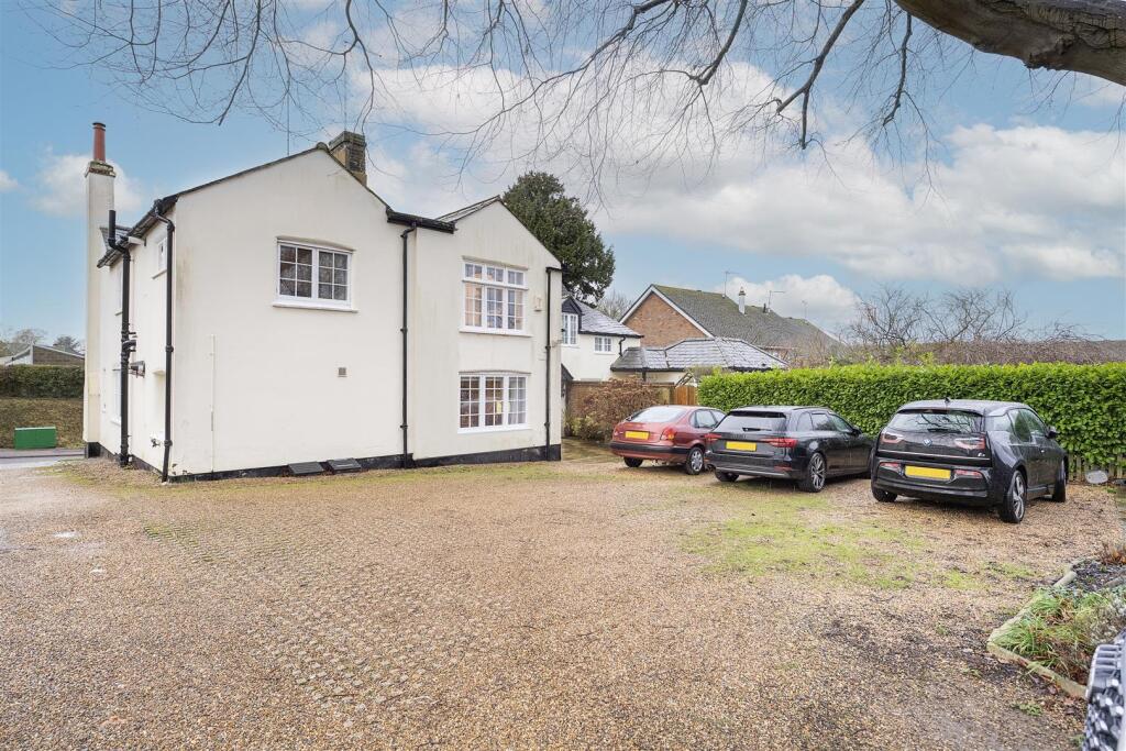 Additional image 13 of The Hill, Wheathampstead