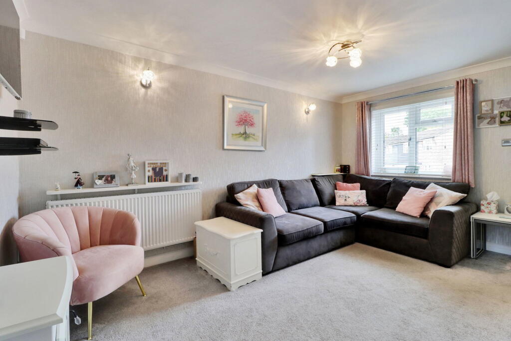 House in Dartford - View 5