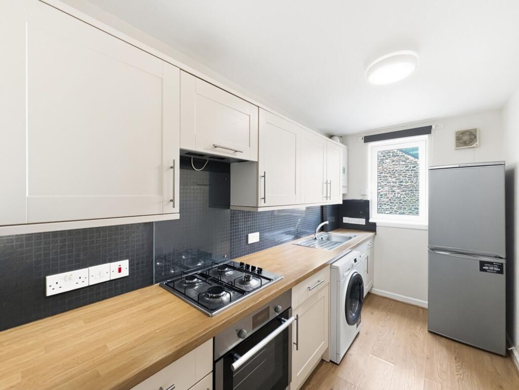Apartment in Edinburgh - View 5