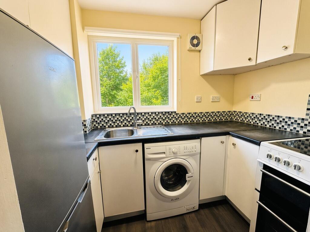 Apartment in London - View 4