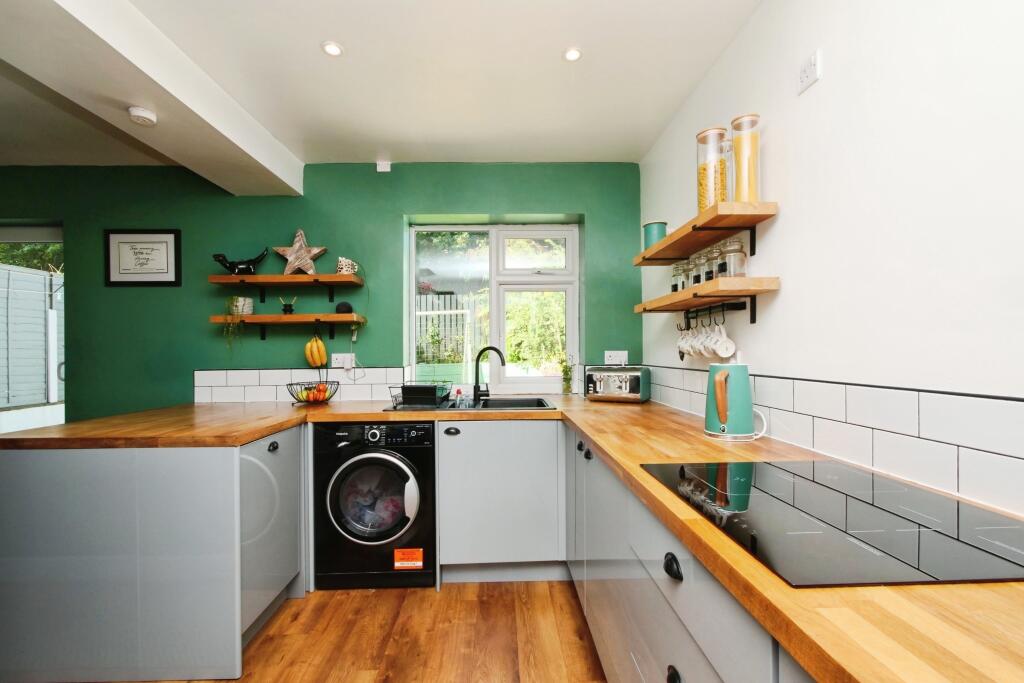 House in York - View 4