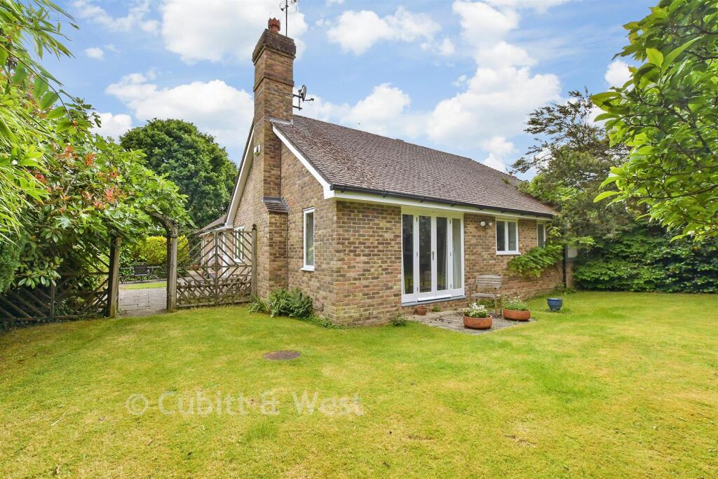 Main image of property: Lakeside Drive, Southwater, Horsham, West Sussex