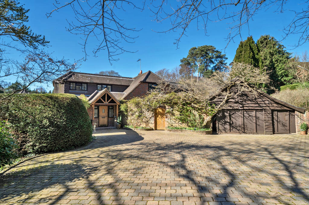 Main image of property: Compton Way, Moor Park, Farnham, GU10