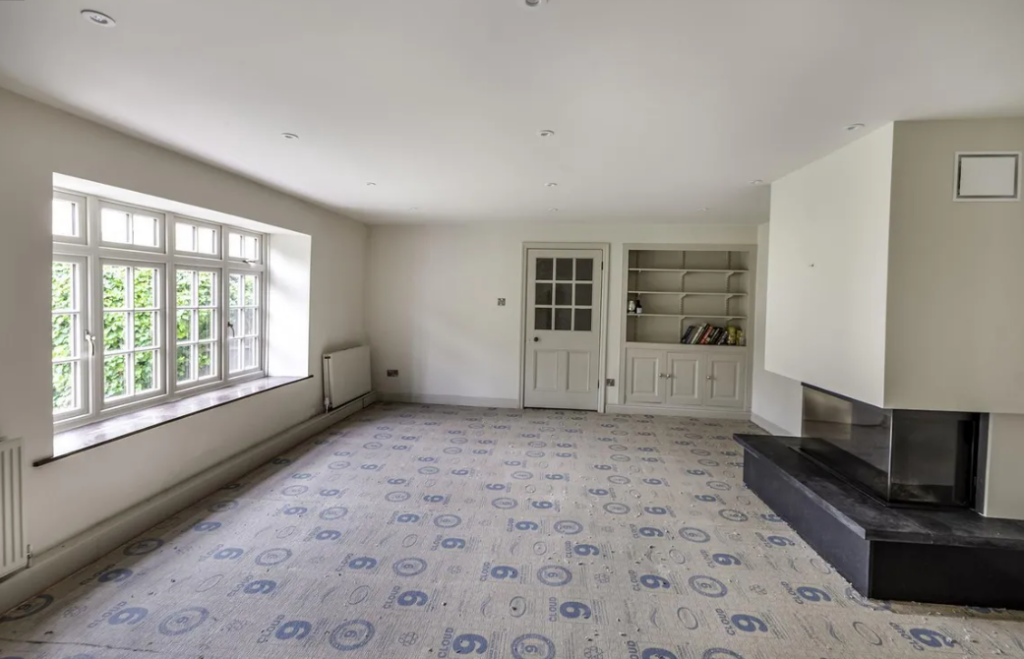 House in Rotherham, South Yorkshire - View 5