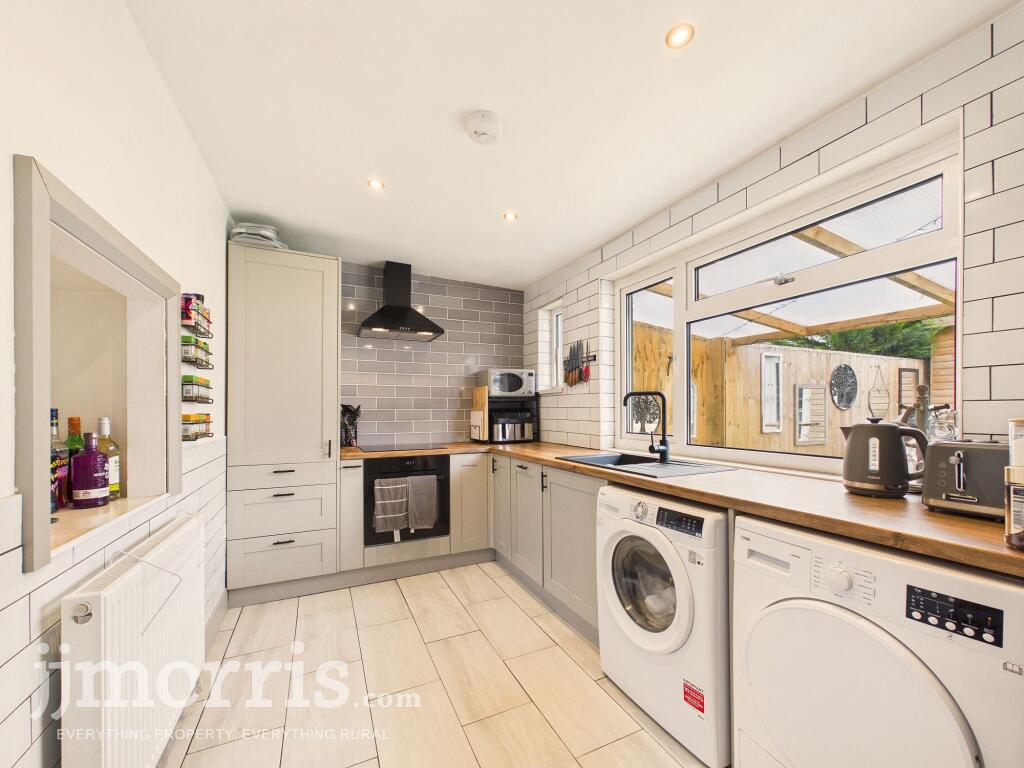 House in Whitland, Trevaughan - View 5