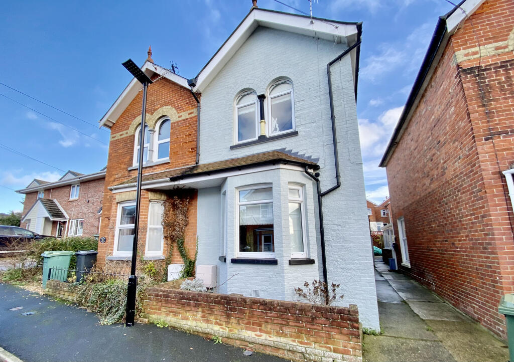 Main image of property: St. Davids Road, East Cowes,