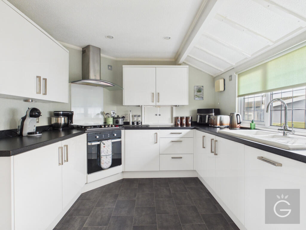 House in Reading - View 5