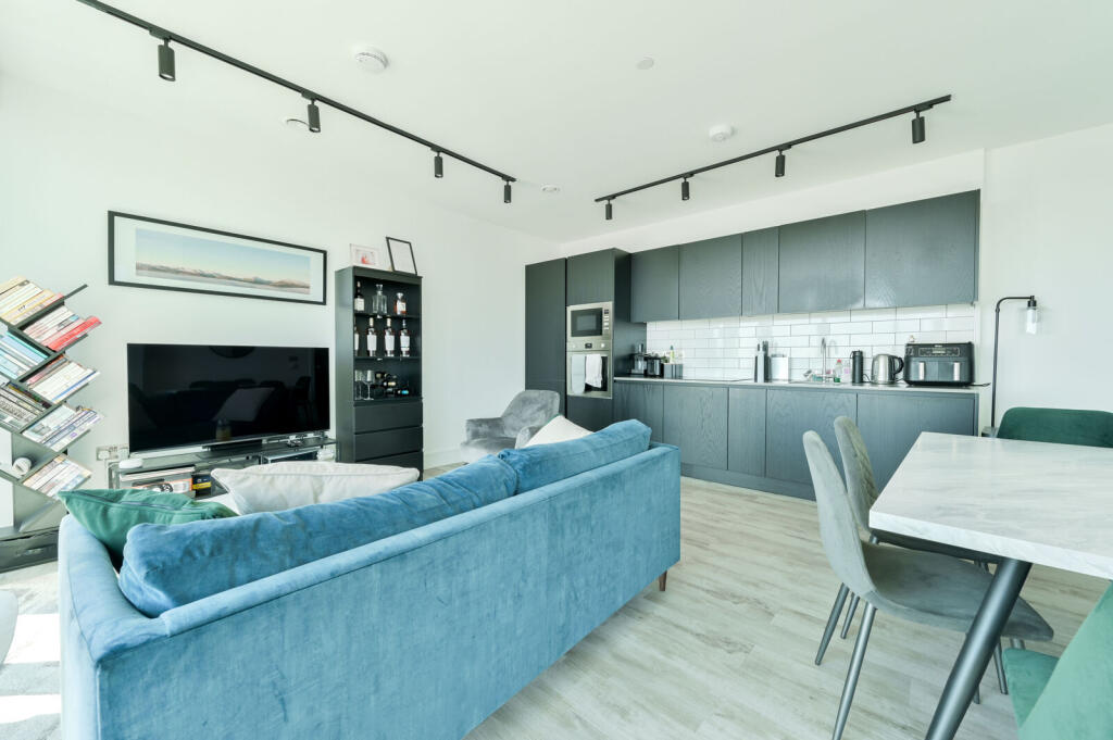 Apartment in London - View 3
