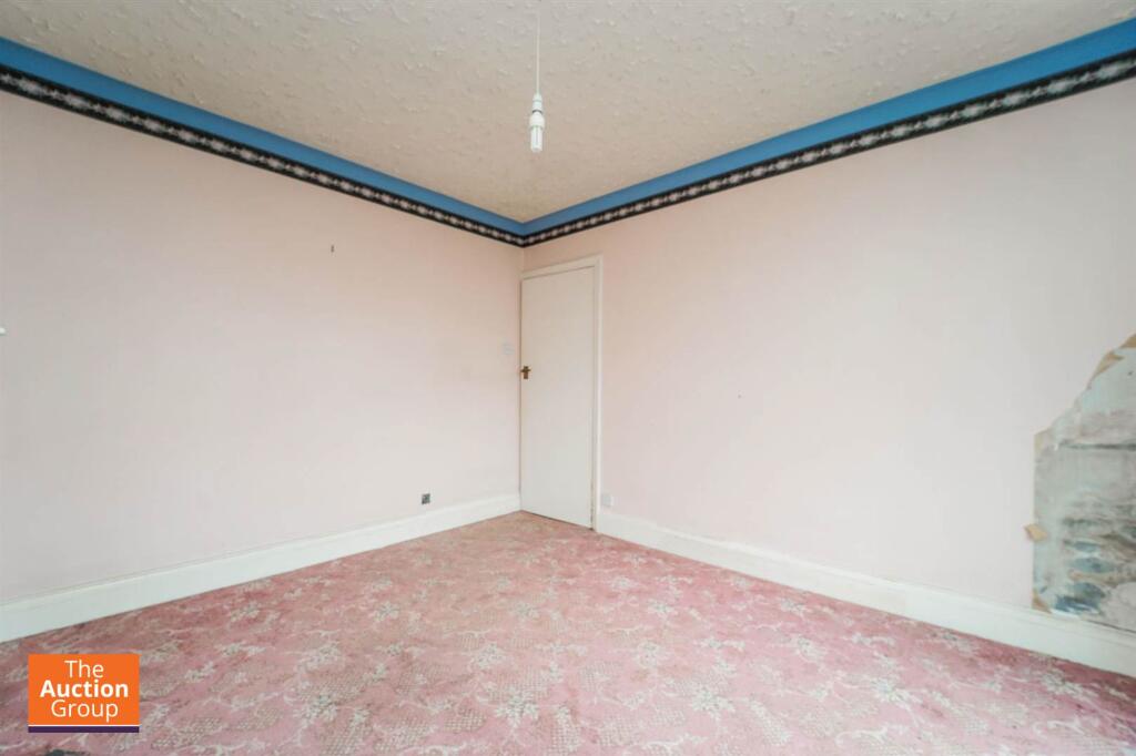 House in Lancaster, Poulton-le-Sands, Morecambe - More