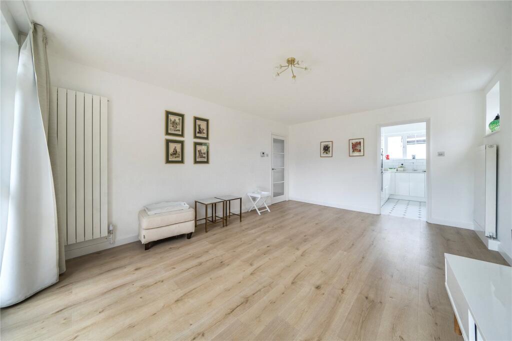 Mount Avenue, Ealing - View 6