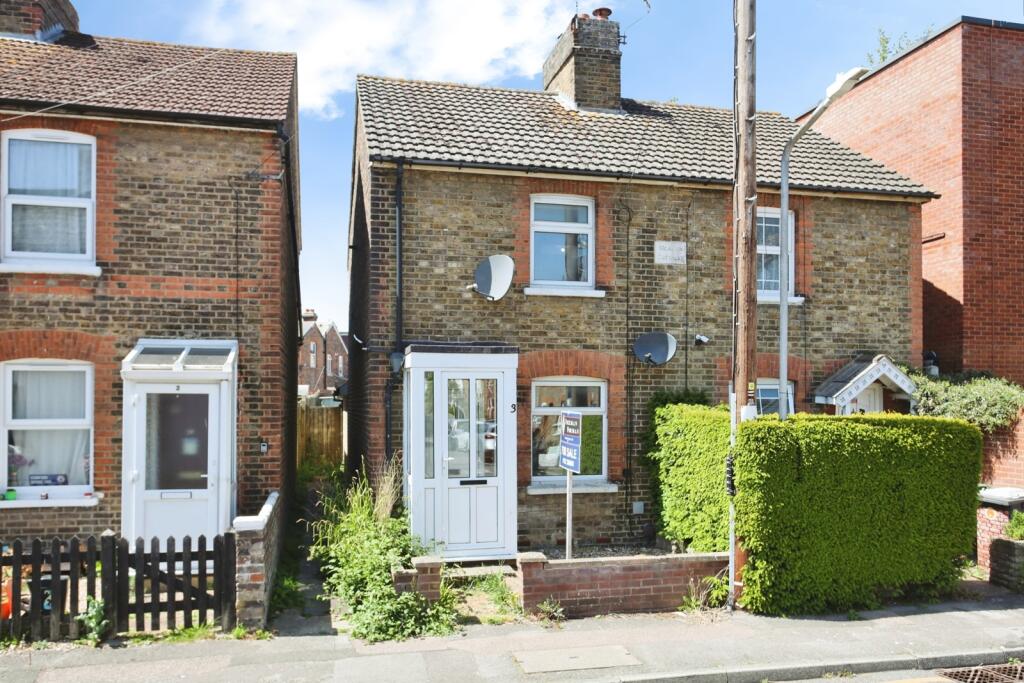 Main image of property: Holford Street, Tonbridge, Kent, TN9