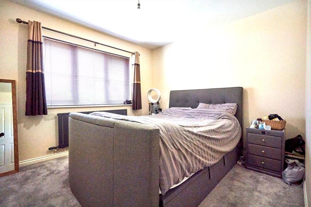 House in Preston - More