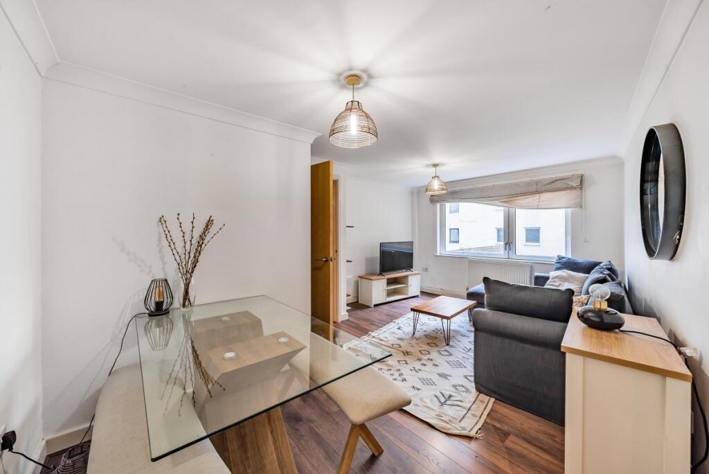 Main image of property: Peckham Road, London, SE15