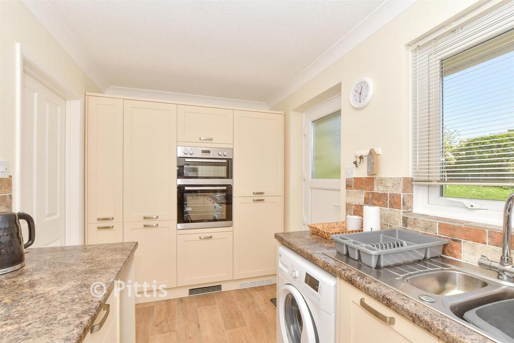 House in Portsmouth - View 5