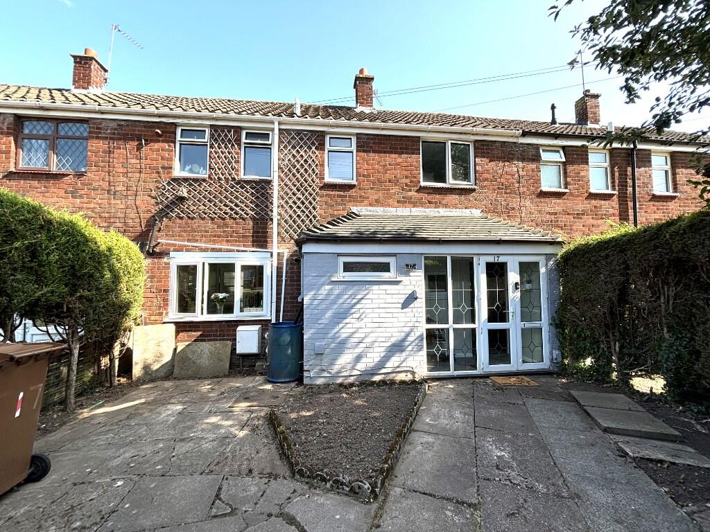 Willow Tree Close, Lichfield, Staffordshire, WS13 photo 3