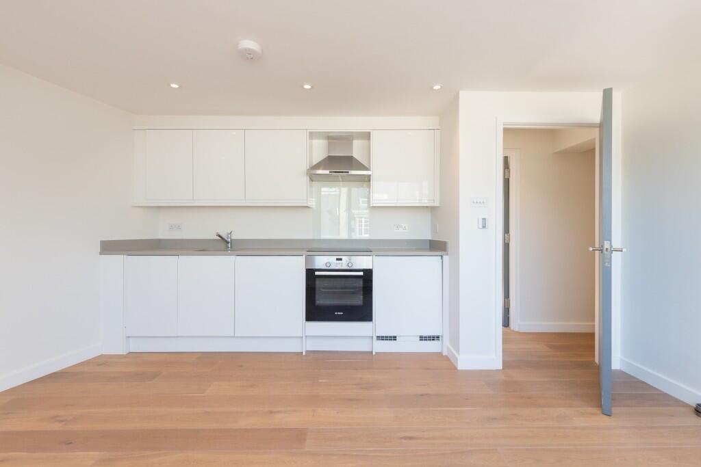 Main image of property: Shelton Street, Seven Dials WC2