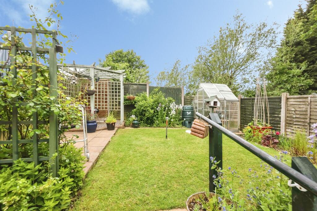 Barnswood Close, Halesowen photo 5
