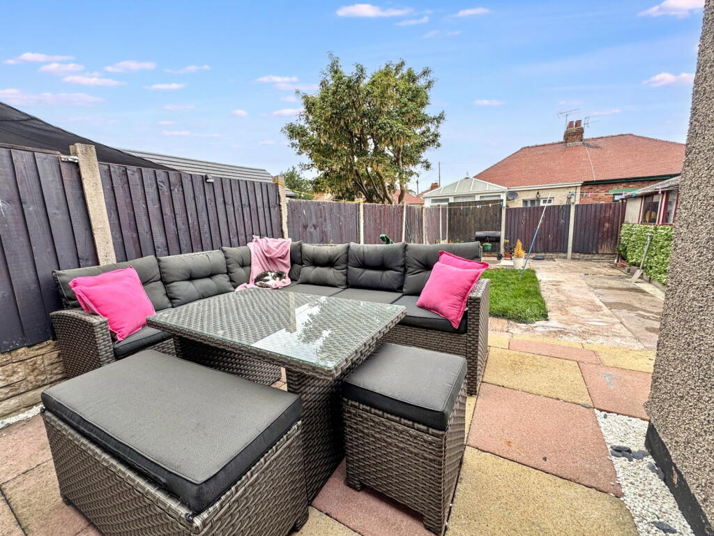 Clwyd Avenue, Abergele, LL22 photo 4