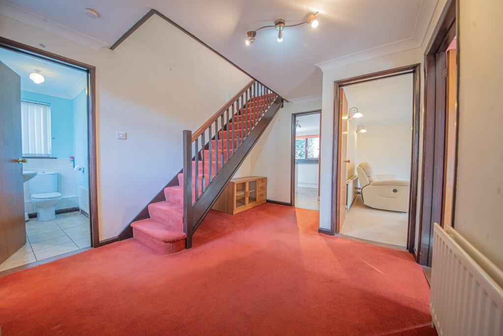 West Drive, Old Bishopstoke, Eastleigh, SO50 photo 2