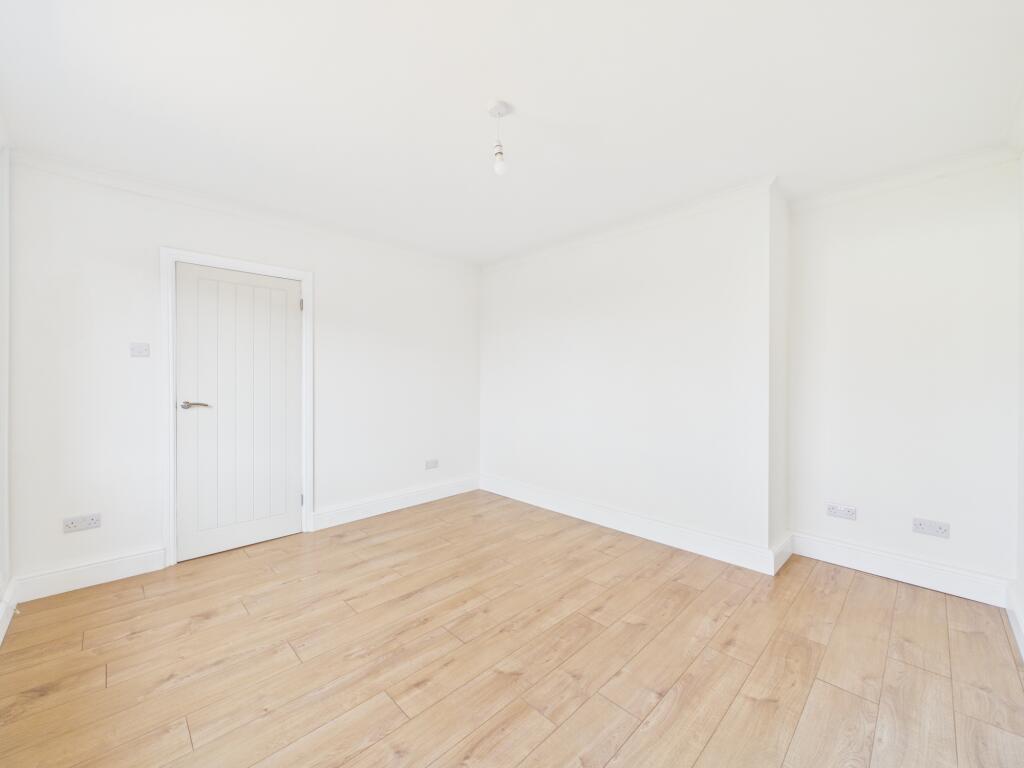House in Derby, Oakwood - View 4