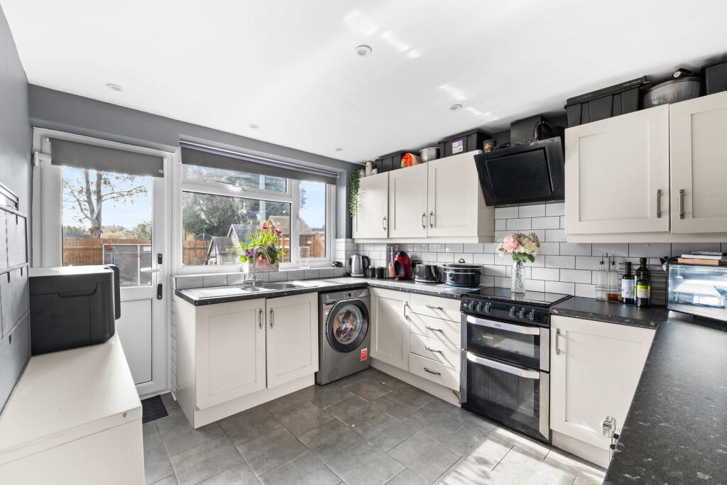 Main image of property: Addington Road, South Croydon, CR2 8LE