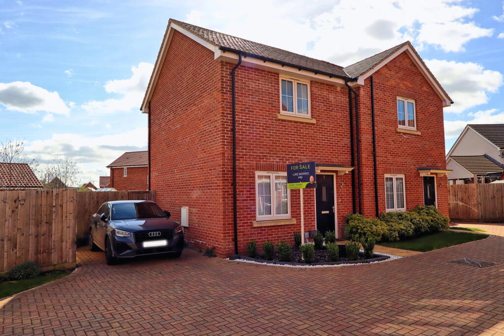 Main image of property: Saxton Steet, Maldon, CM9 6FA