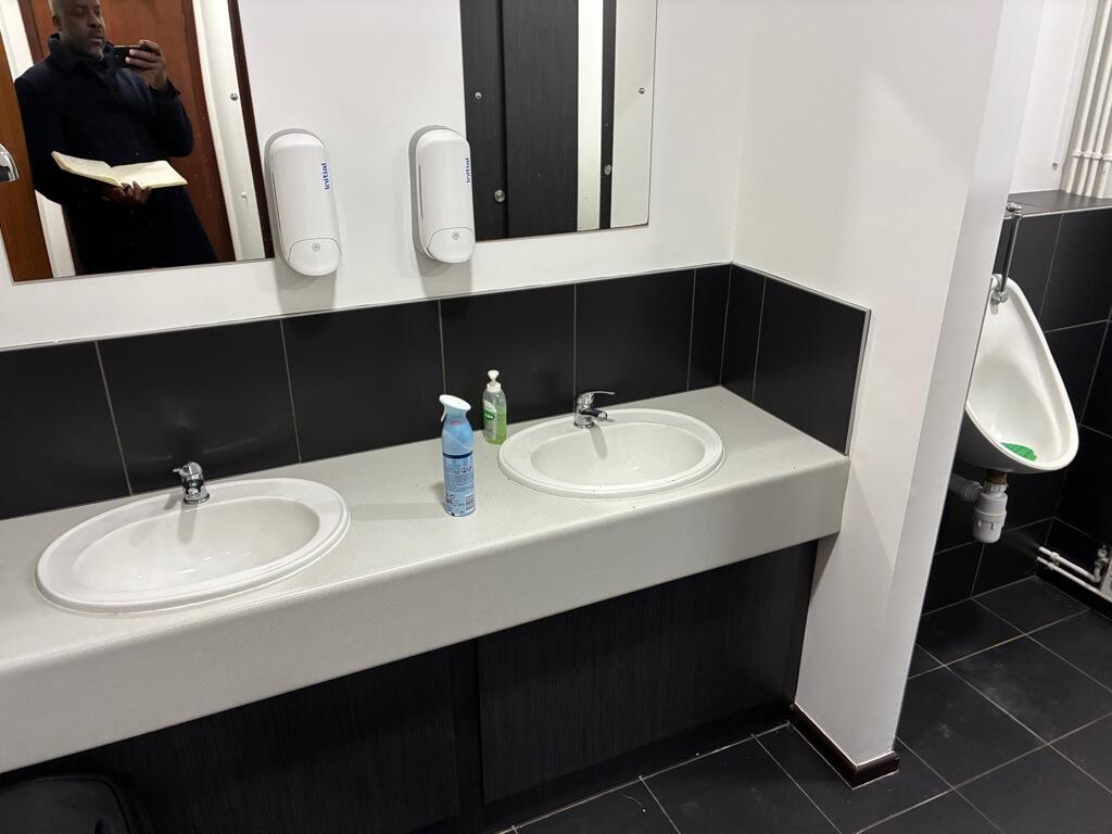 Photo 6