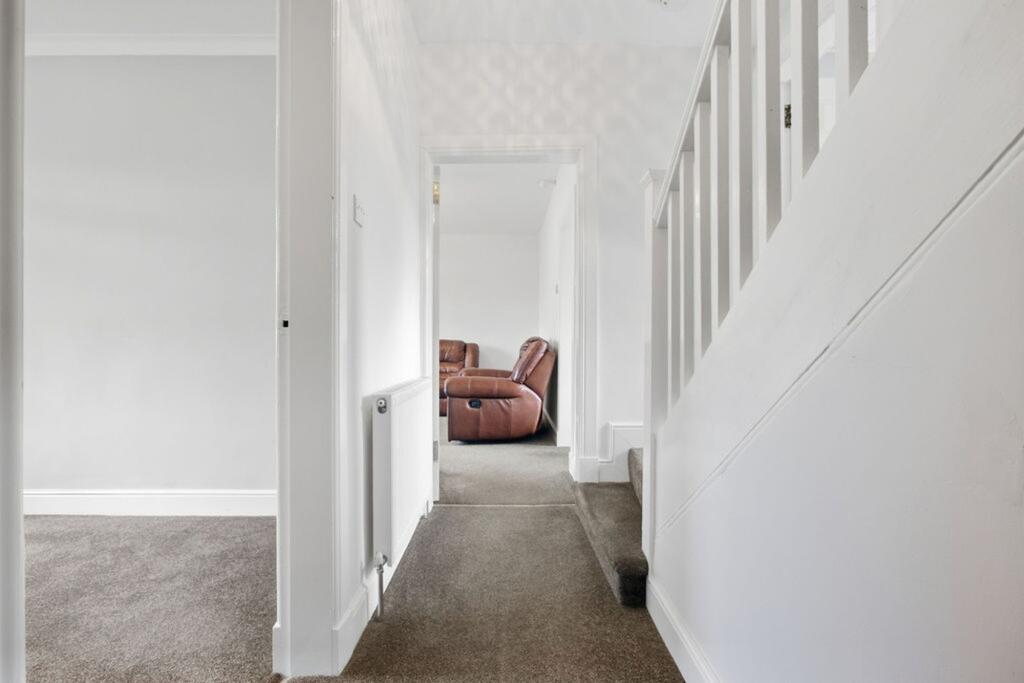 House in Paisley - View 5