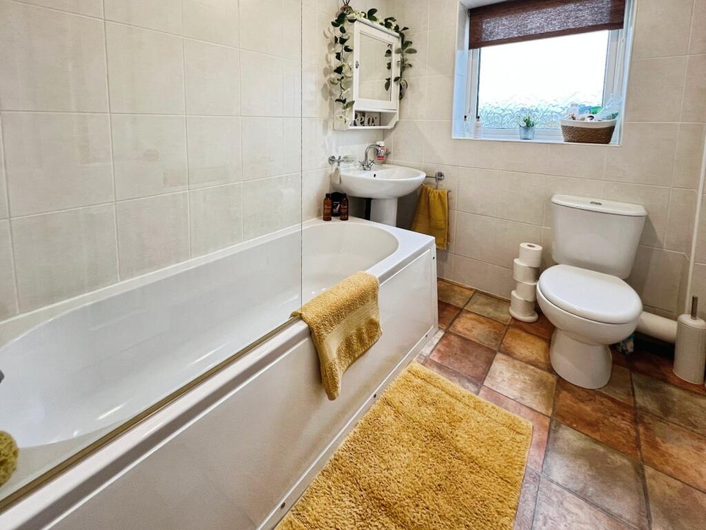 Additional image 9 of Bradford Road, Cleckheaton, West Yorkshire, BD19