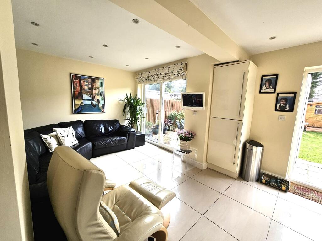 House in Harrow - More