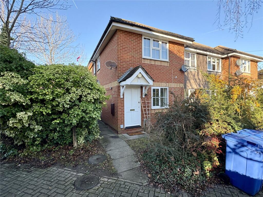 Main image of property: Dudley Close, Chafford Hundred, Grays, RM16