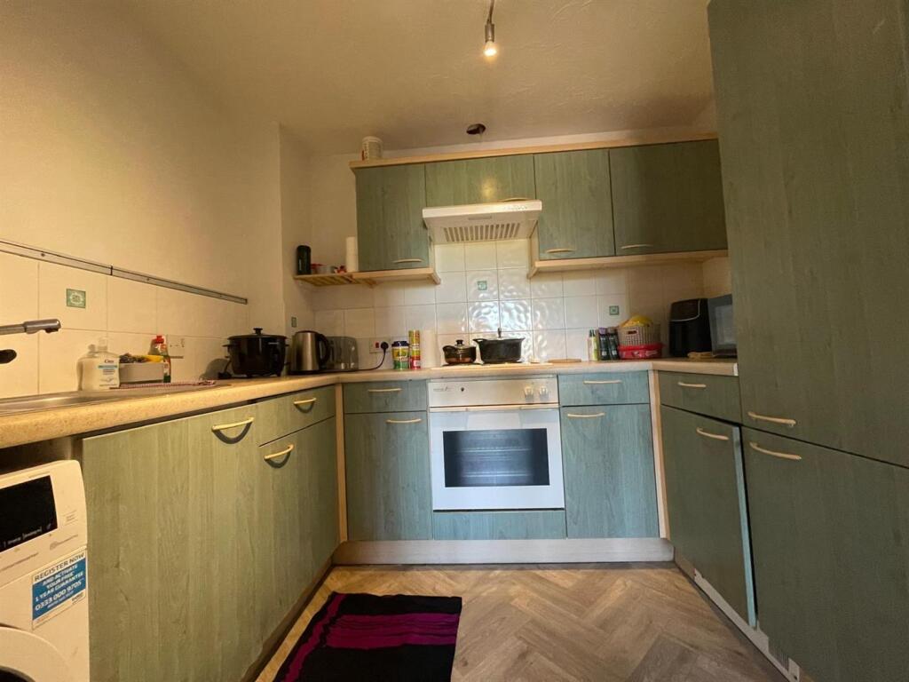 Apartment in Portsmouth - More