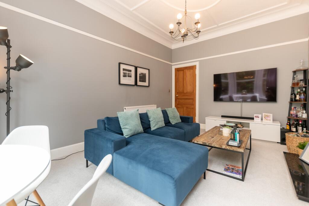 Apartment in Glasgow - View 3