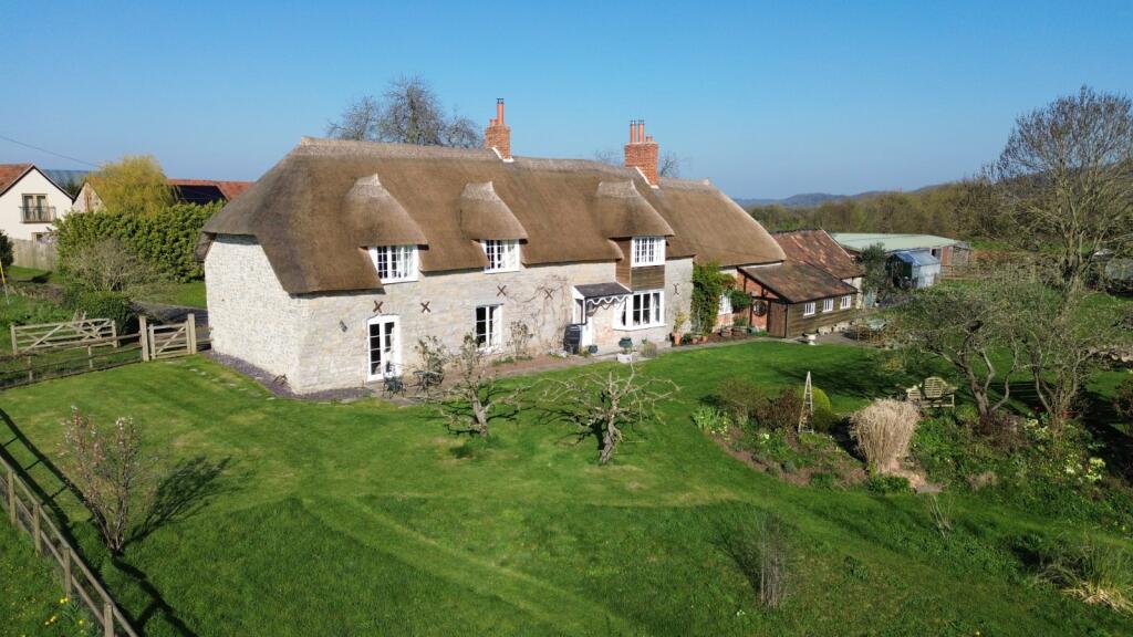 Main image of property: Lillesdon, Taunton, Somerset, TA3