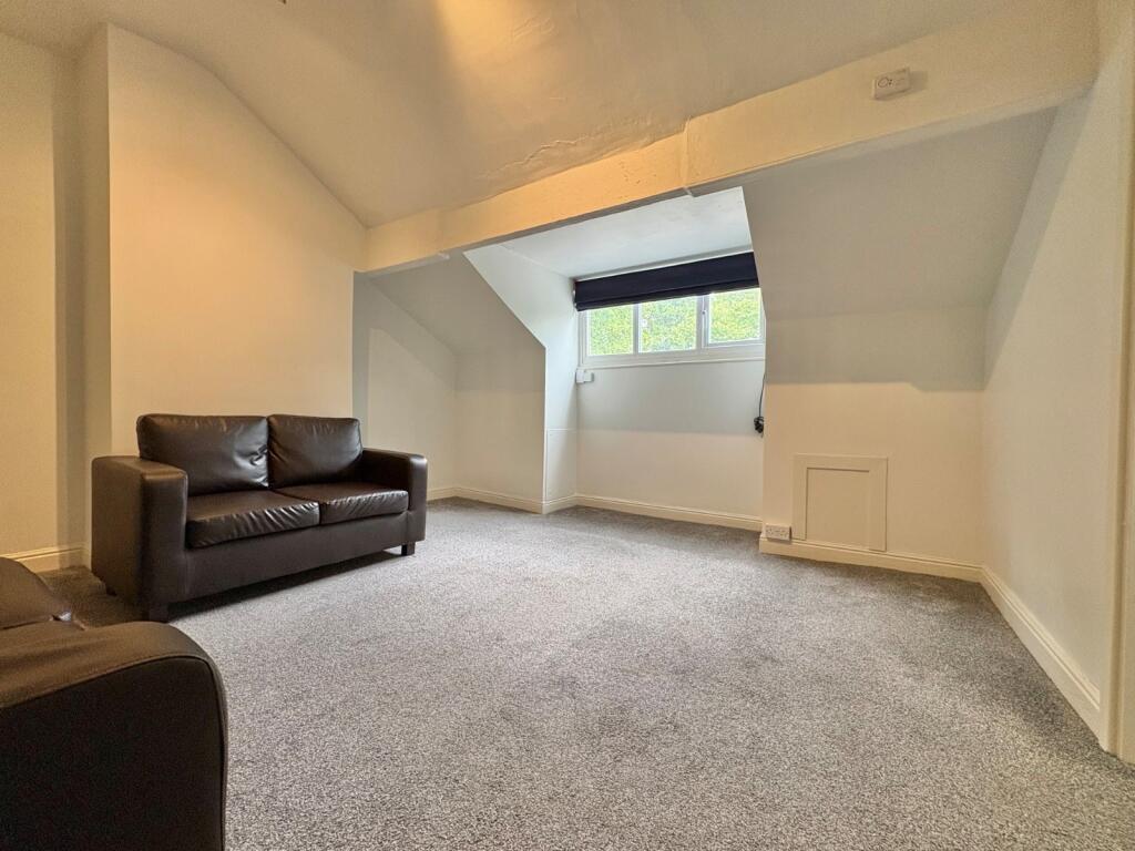 House in Leeds - View 4