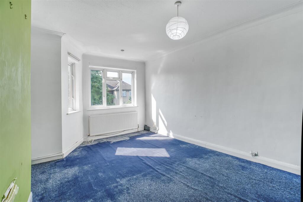 House in Harrow - More