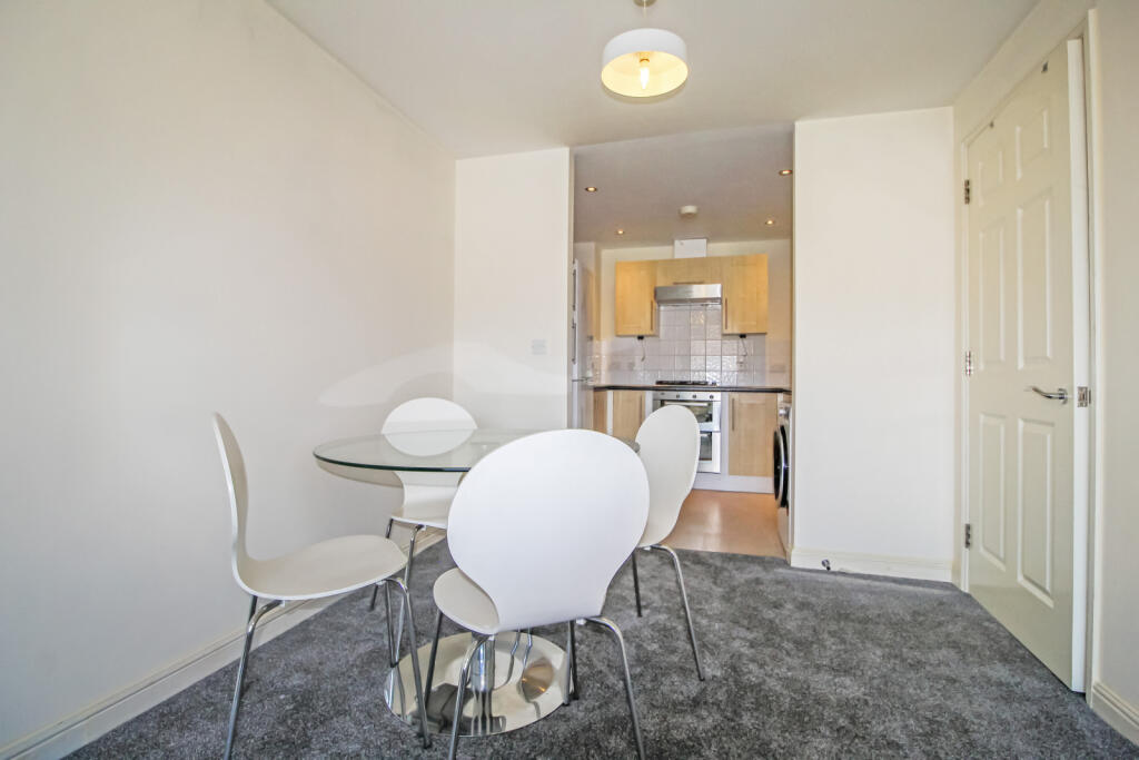 Apartment in Harrow - View 5