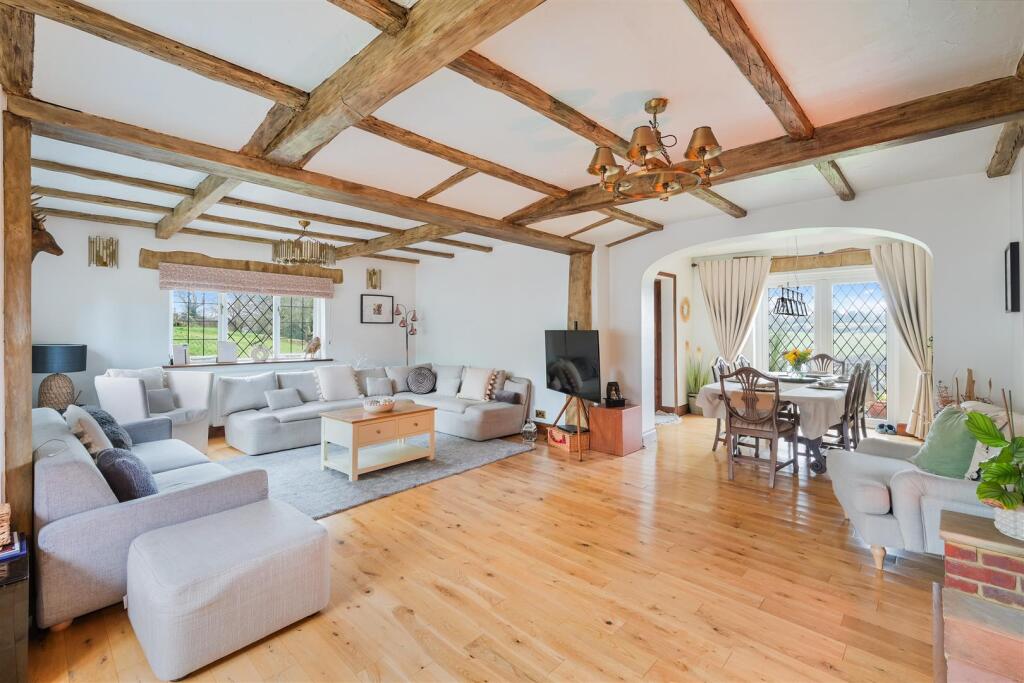 Woodplace Lane, Coulsdon photo 4