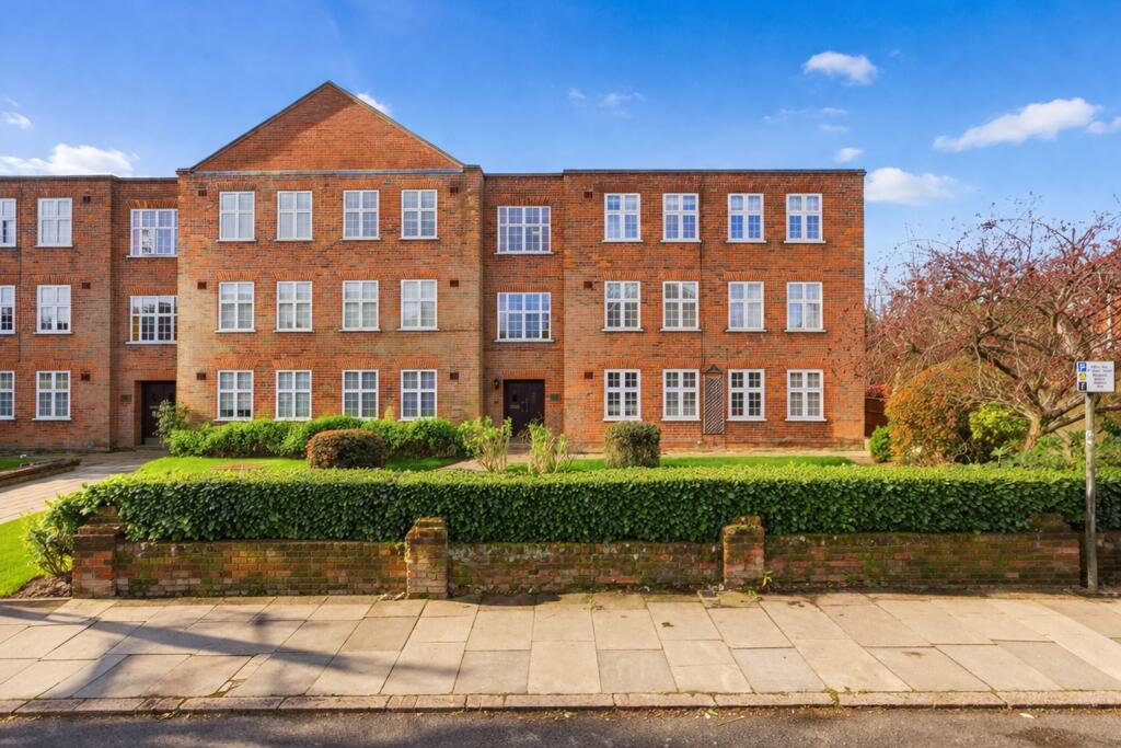 Main image of property: Grange Street, St. Albans, Hertfordshire, AL3