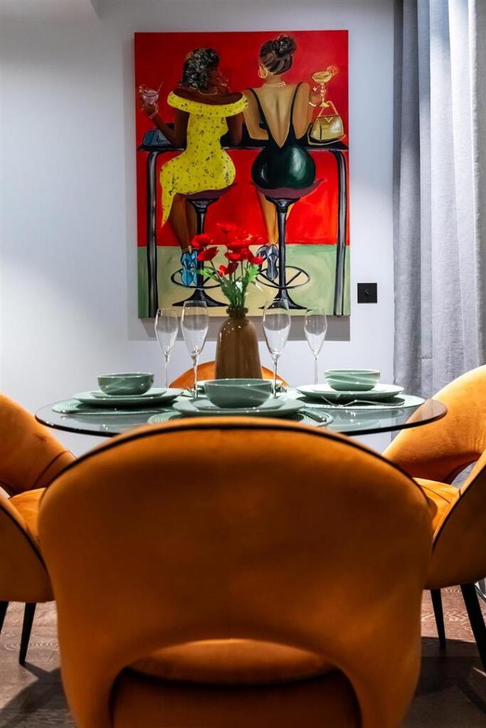 Apartment in London, Soho - View 4