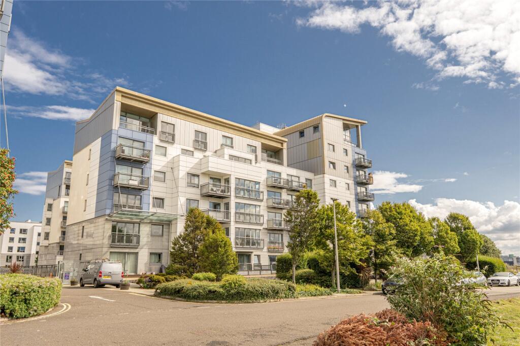 Main image of property: 4/2 Western Harbour Terrace, Edinburgh, EH6