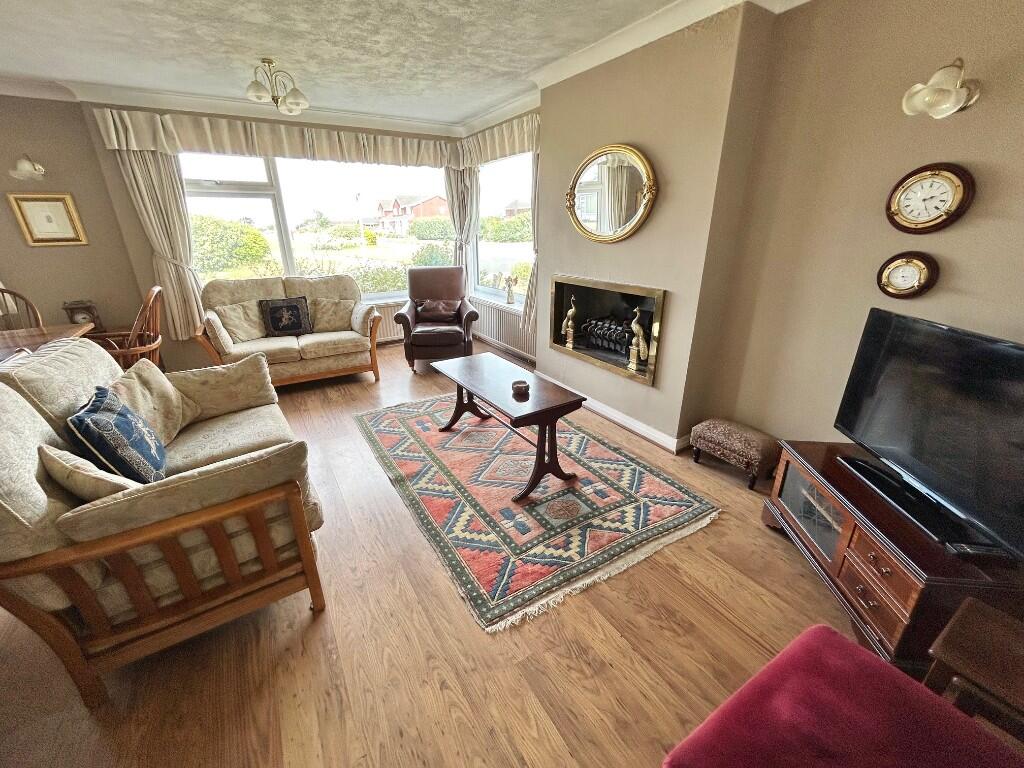 Alderdale Avenue, Ainsdale, Merseyside, PR8 - View 2